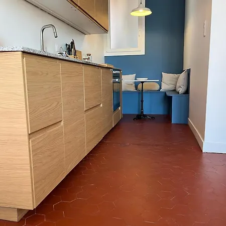 Elegant 2 Pieces Centre Croisette Plages